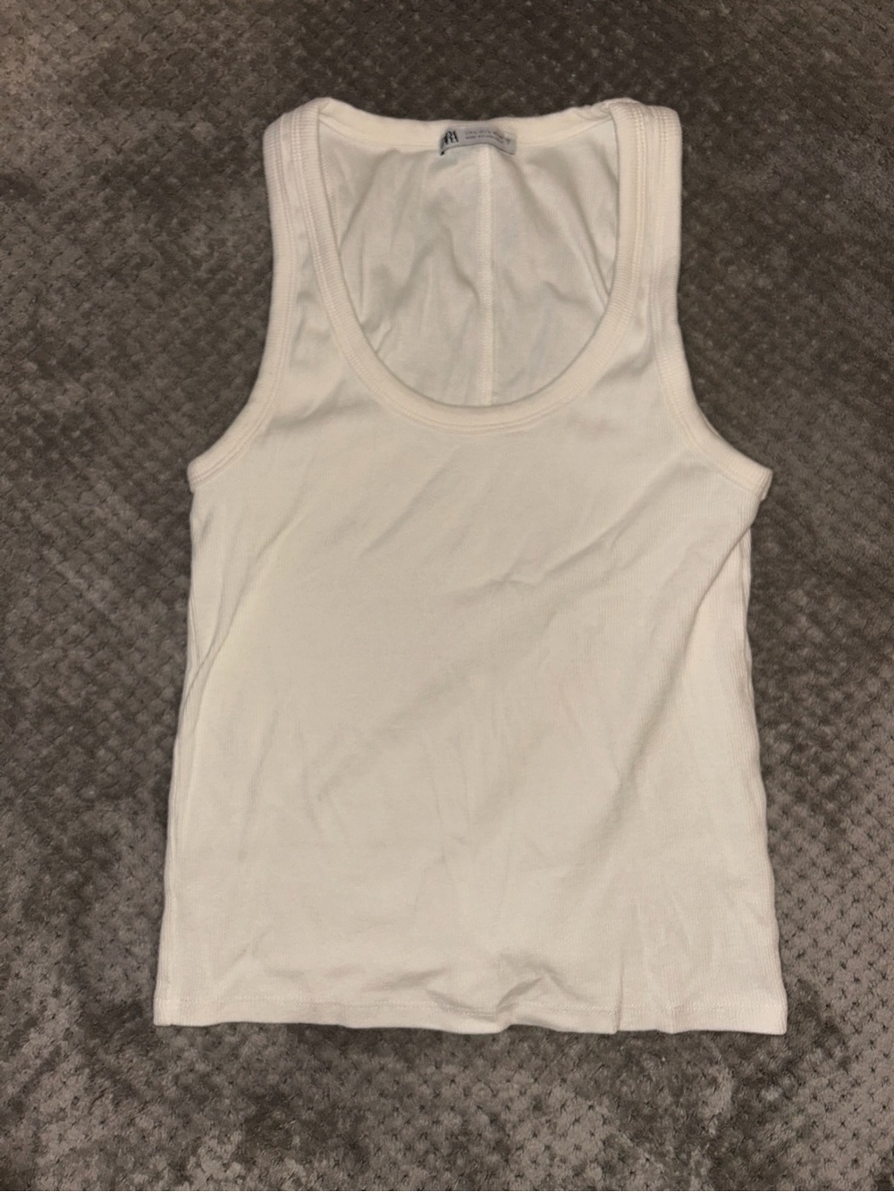 Zara Women’s Classic White Ribbed Tank Top